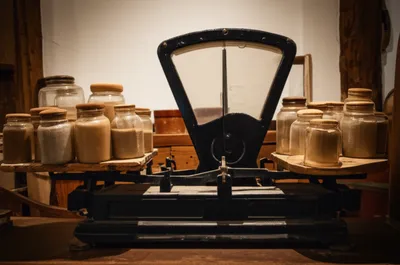 Illustration seam - Image 1