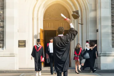 Illustration graduated - Image 1