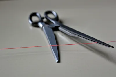 Illustration cutting - Image 1