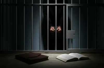 Illustration offenders - Image 1