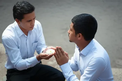 Illustration entreating - Image 1