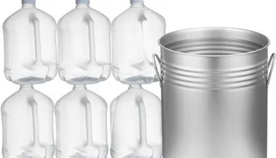 Illustration buckets - Image 1