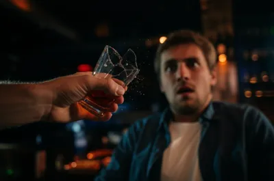 Illustration glass - Image 1