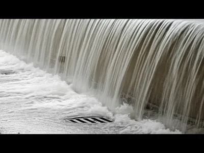 Illustration guttered - Image 1