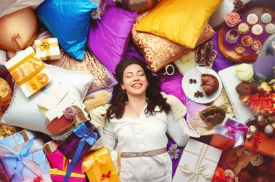 Illustration indulges - Image 1