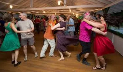 Illustration dancing - Image 2