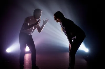 Illustration dialogs - Image 1