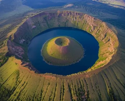 Illustration moats - Image 1