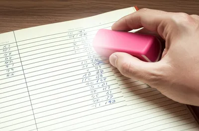 Illustration falsify - Image 1