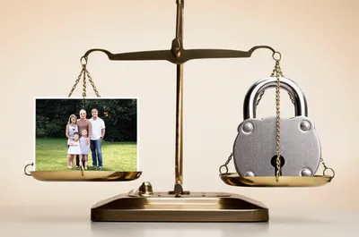 Illustration pawn - Image 1