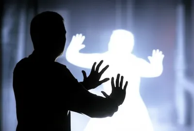 Illustration apprehended - Image 1