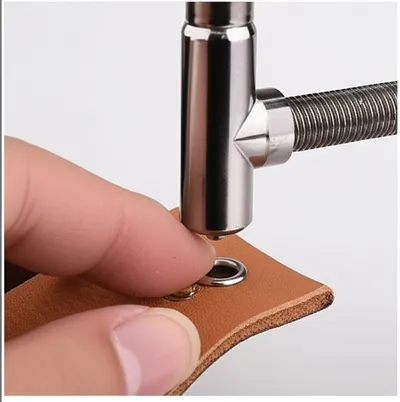 Illustration grommet - Image 1