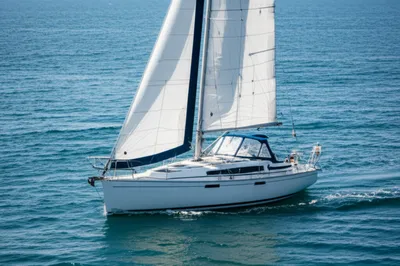 Illustration trimmed - Image 1