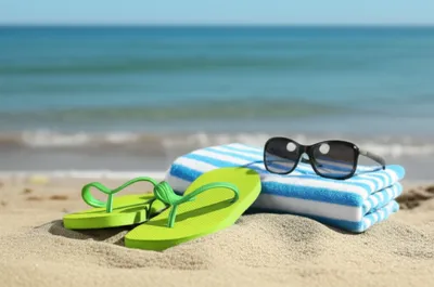 Illustration slippers - Image 1