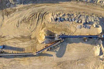 Illustration excavating