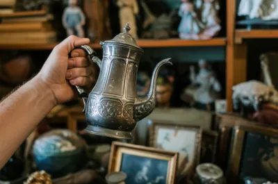 Illustration junk - Image 1