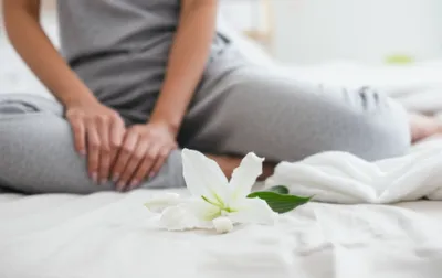 Illustration whites - Image 1