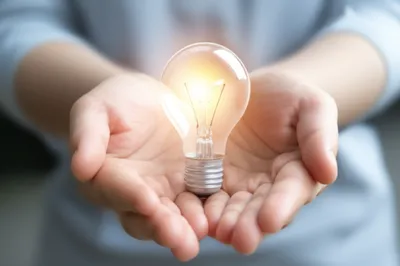 Illustration lay - Image 1