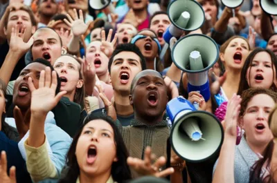 Illustration clamoured - Image 1