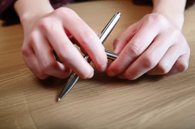 Illustration fidgeted