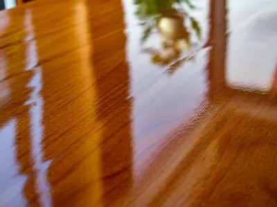 Illustration varnish - Image 1