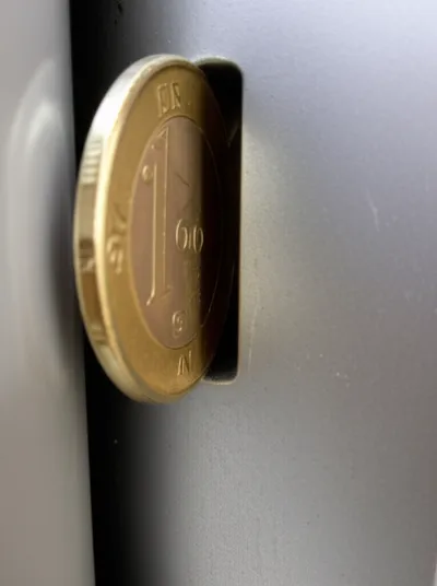 Illustration slit - Image 1