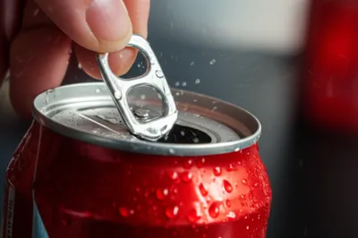 Illustration cracked - Image 1