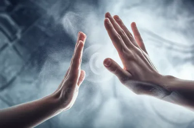 Hình ảnh minh họa clapped - Ảnh 1