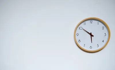 Illustration hours - Image 2