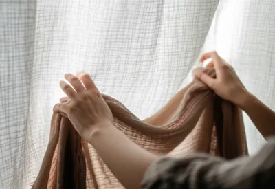 Illustration drapes - Image 1