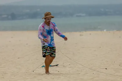 Illustration unraveling - Image 2