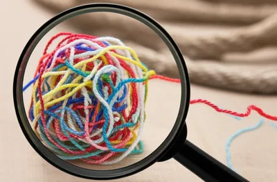 Illustration discuss - Image 1