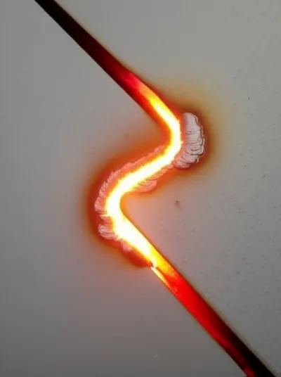 Illustration weld - Image 1