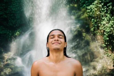 Illustration refreshingly