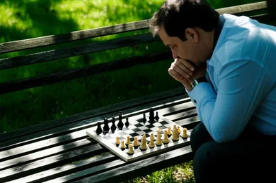 Illustration thinks - Image 1