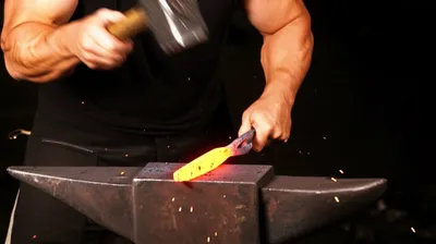 Illustration pounding - Image 1