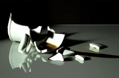 Illustration breaking - Image 1