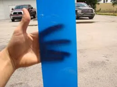 Illustration translucent - Image 2