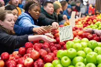 Illustration demands - Image 1