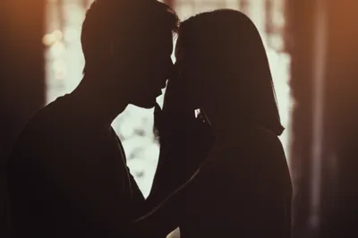 Illustration confide - Image 1