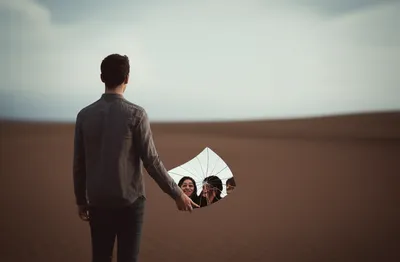 Illustration betrayed - Image 1