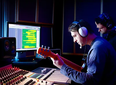 Illustration tracked - Image 1