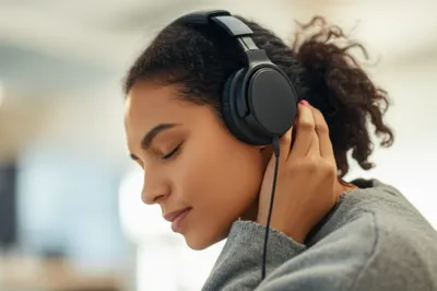 Illustration heads - Image 1