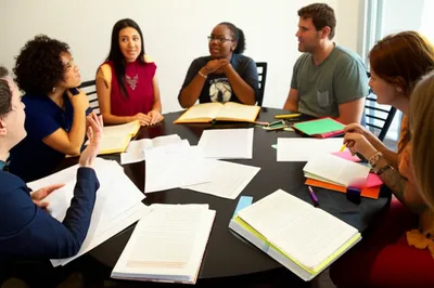 Illustration treat - Image 1