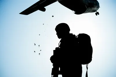 Illustration paratrooper