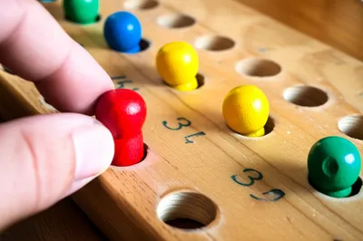 Illustration pegs - Image 1