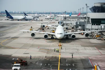 Illustration tarmac - Image 1