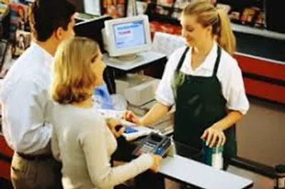Illustration cashier - Image 2