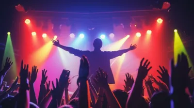 Illustration performing - Image 1