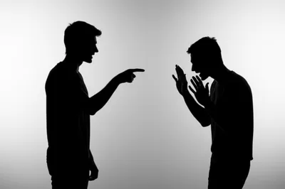 Illustration argue - Image 1